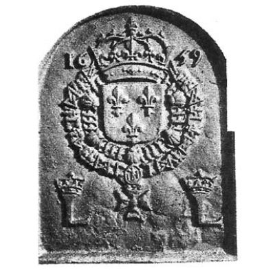 Blason de France entouré des colliers de Saint-Michel et du Saint Esprit
